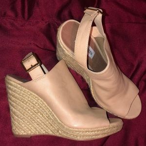 Steve Madden Tan Heels